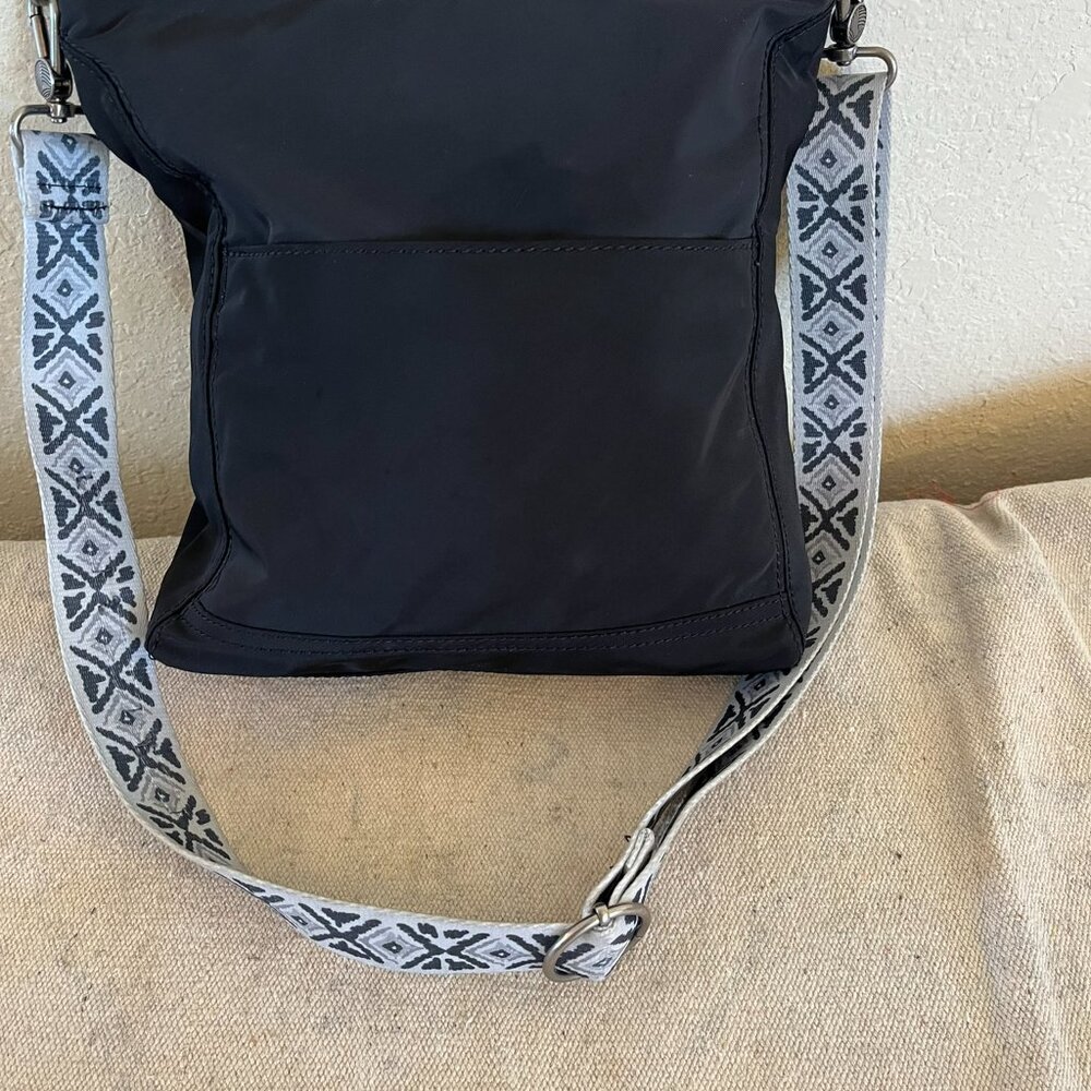 Sakroots Lucia Black Nylon Aztec Strap Travel Light-Weight Crossbody Bag - Picture 9 of 11